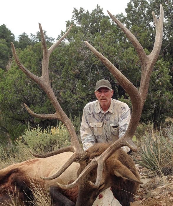 Dieringer outfitters client with a 2015 bull elk