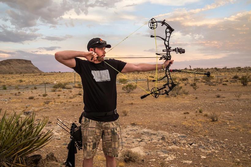 Demonstrating a proper bowhunters stance