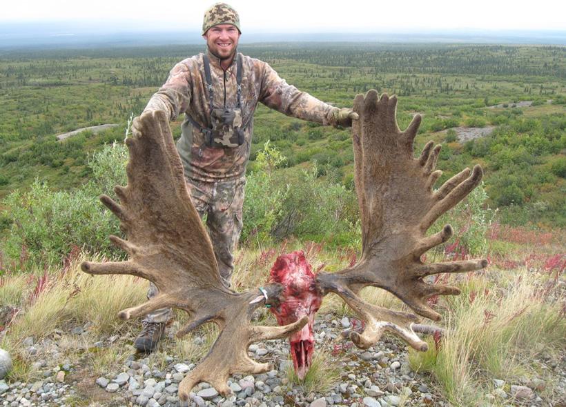 Alaska moose hunt goes from risk to reward in seconds - 5