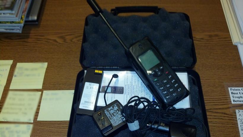 Satellite phone_1