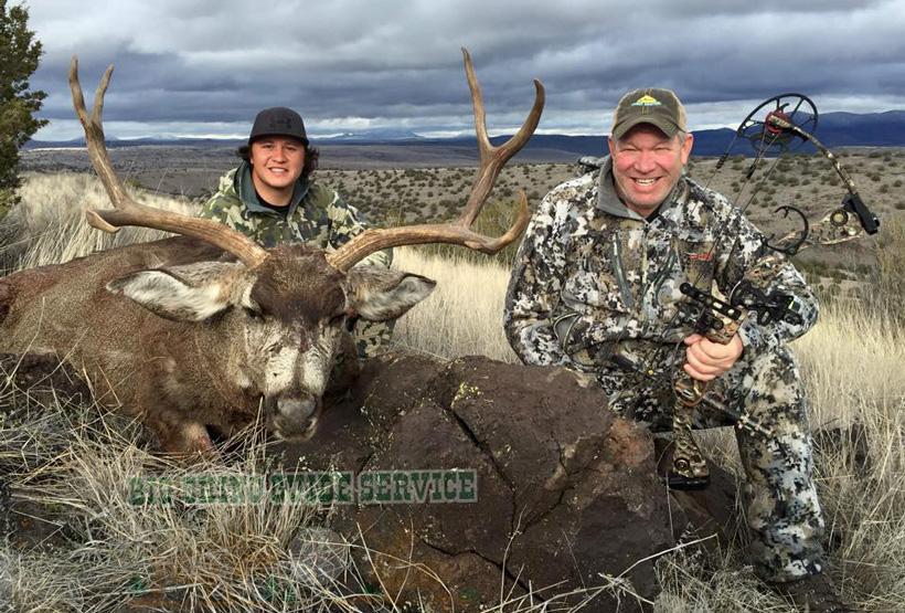 Arizona archery over the counter mule deer taken with big chino outfitters