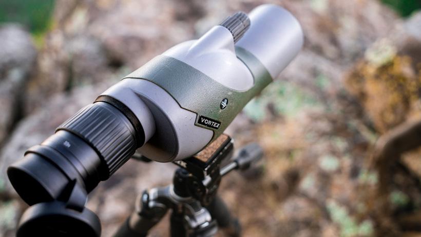 Picking the right spotting scope for your next archery hunt - 3