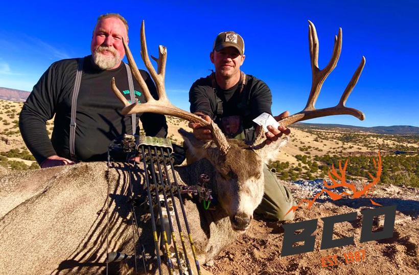 Giant arizona otc mule deer taken with big chino guide service_0