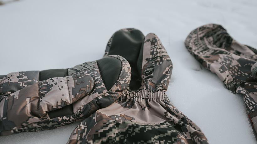 Sitka blizzard gtx mitten late season hunting