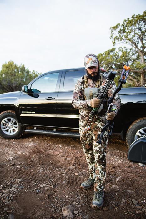 Detachable tightspot quiver for bowhunting