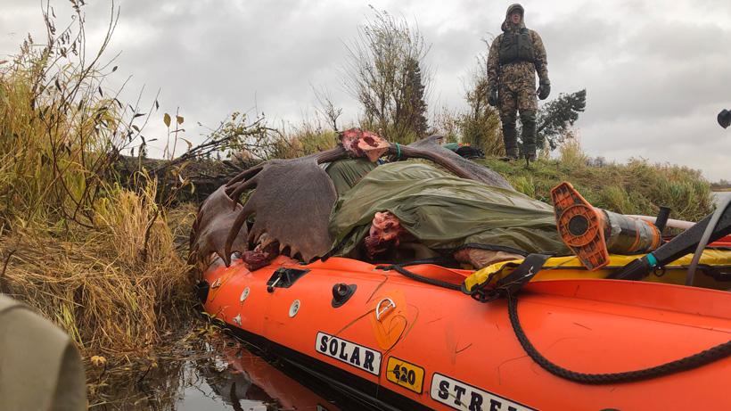 Camp boat set up trail