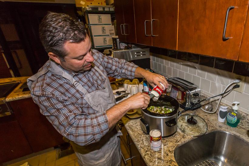 10 adding ingredients to crock pot