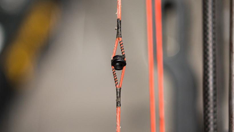 Peep sight for bowhunting