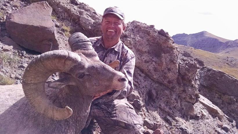 Dave berg 2015 wyoming bighorn ram taken with shoshone lodge outfitters
