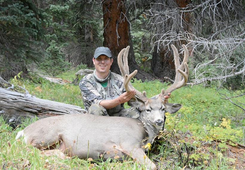 Kevin clerkins 2015 colorado archery mule deer