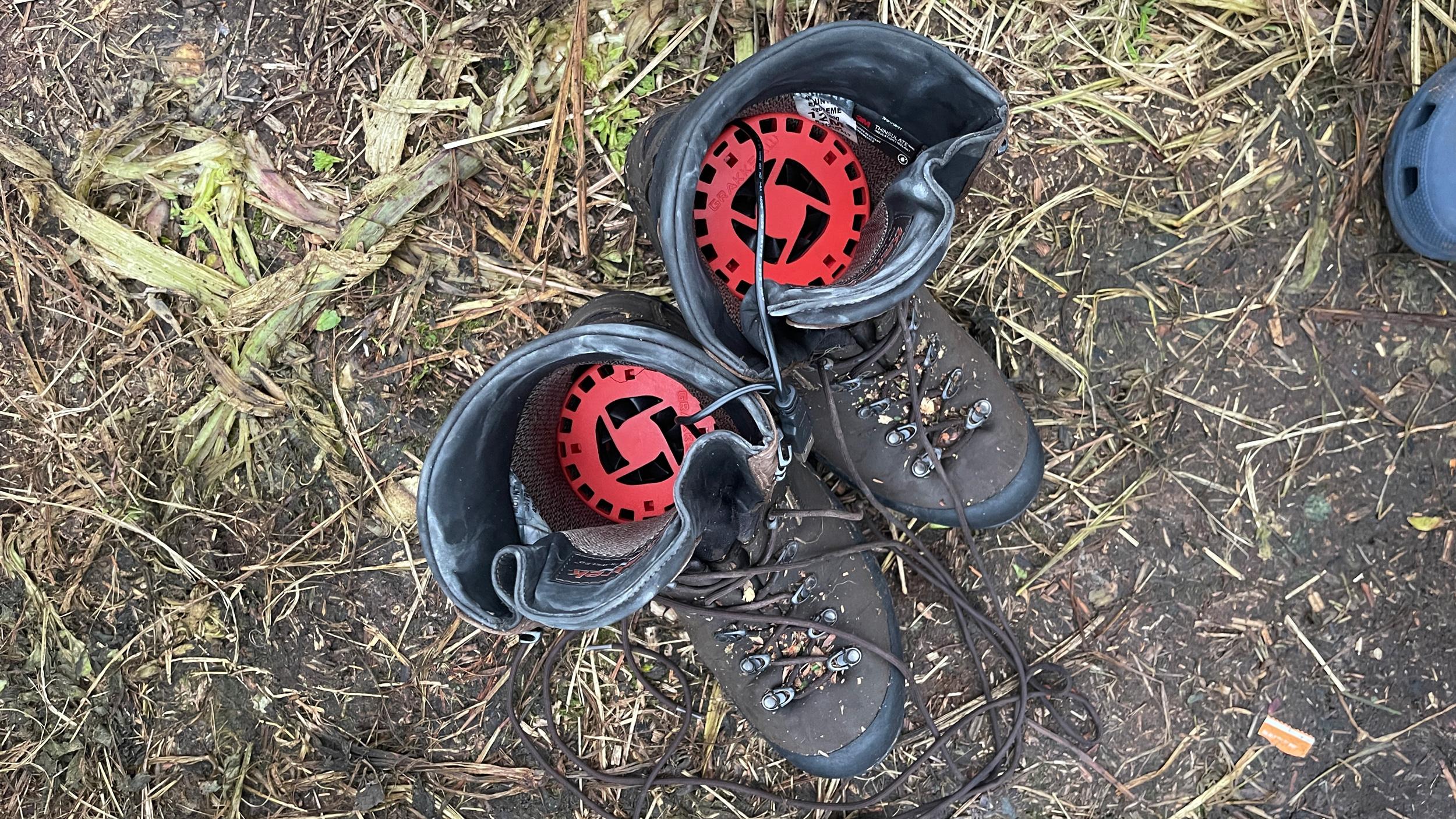 Using Grakksaw backcountry boots dryers on a hunt
