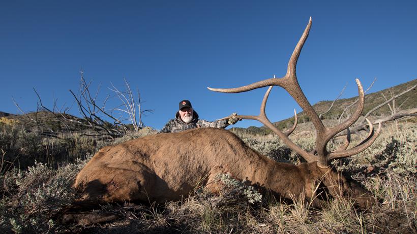 Brandon evans dad with a 2017 utah muzzleloader bull