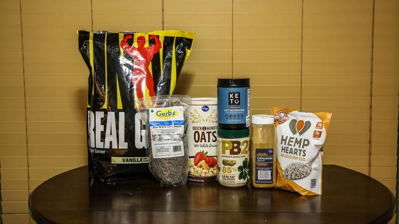 Ingredients for making a breakfast protein shake