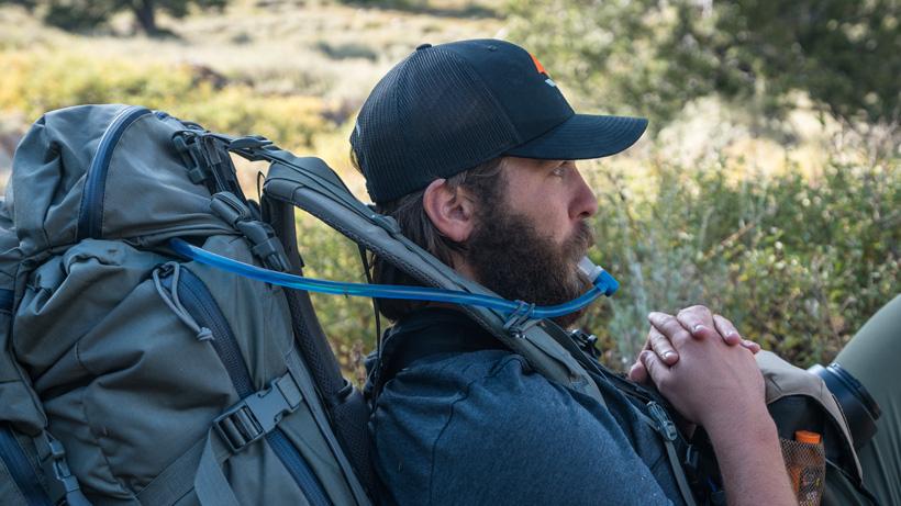 Drinking water on a hunt