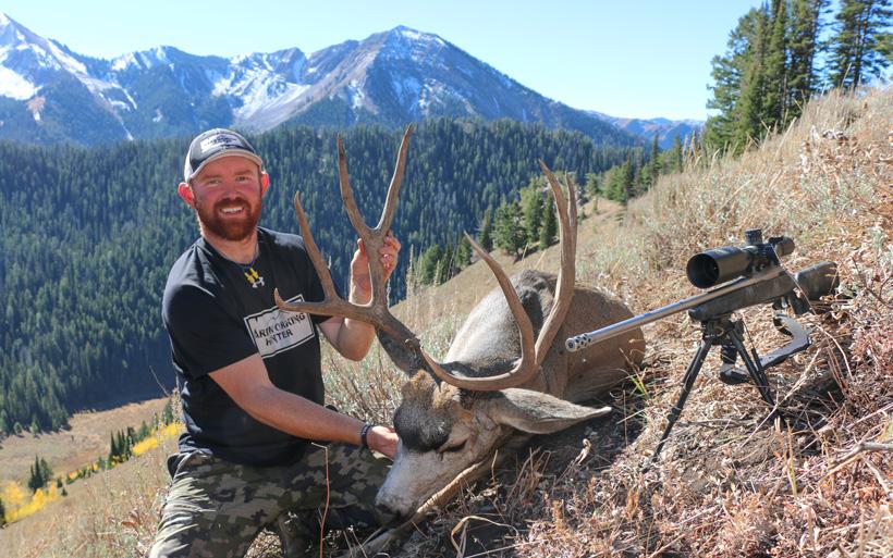 Zach Kenner with his 2016 Wyoming mule deer