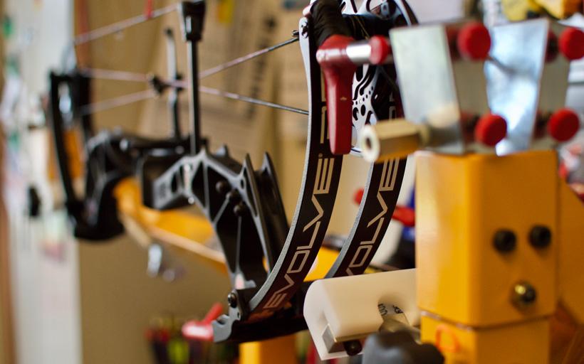 Tuning a bow in a bow press